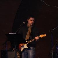 crossroad09a.JPG